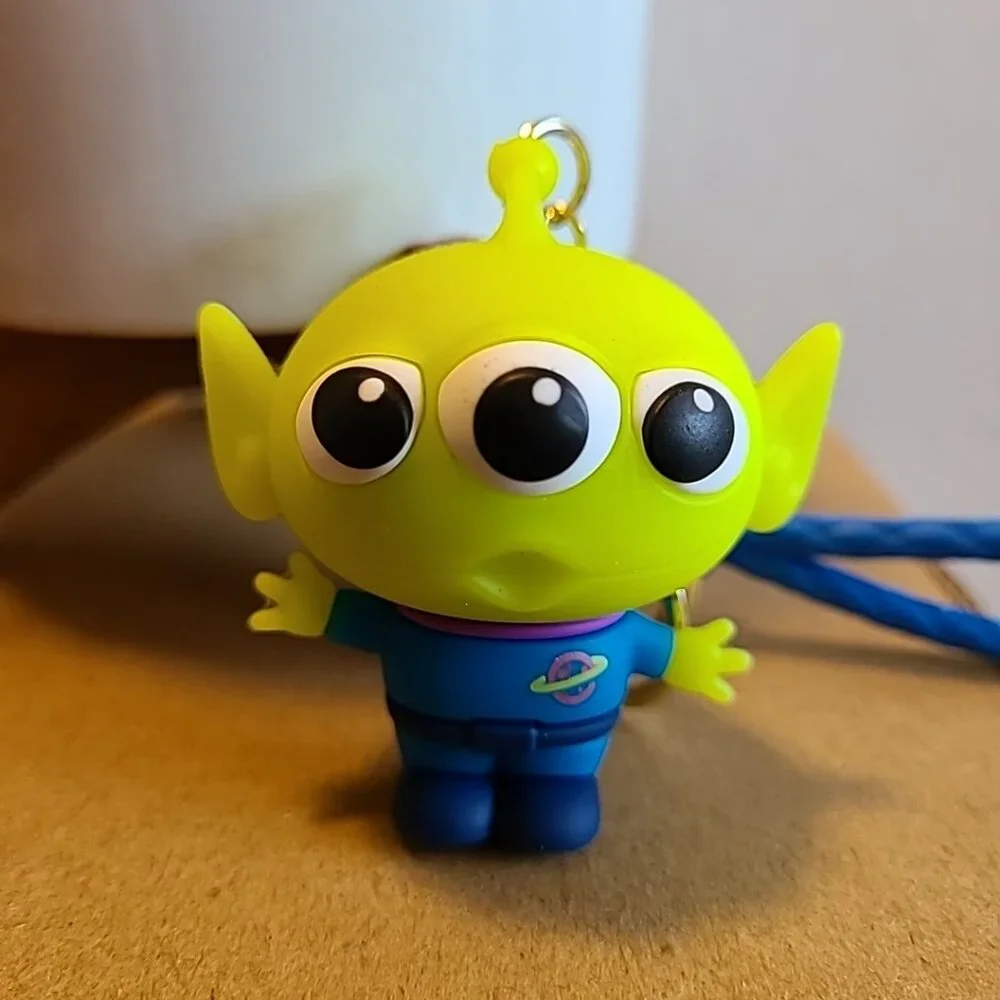 Unbranded Cartoon Character‎ Keychain Unisex Multi-Color NWOT Collectible Auto